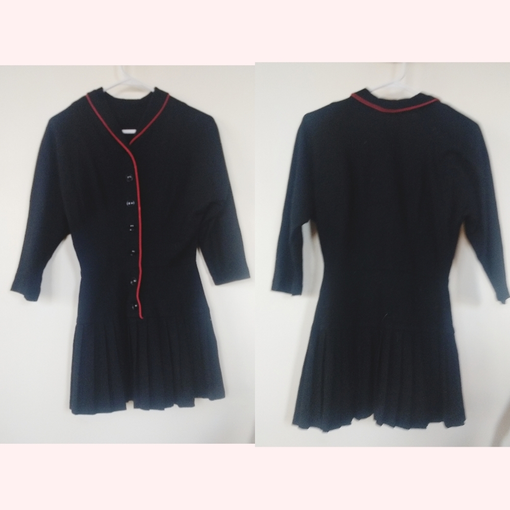 Cute Wool Vintage 1930s Ice Skating Dress Costume